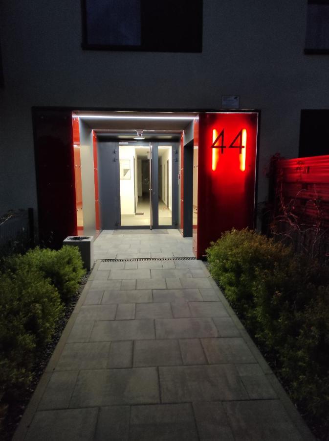 Garden Apartment Self Check-In - Bezkluczowy Dostep W 10 Minut O Kazdej Porze كراكوفيا المظهر الخارجي الصورة